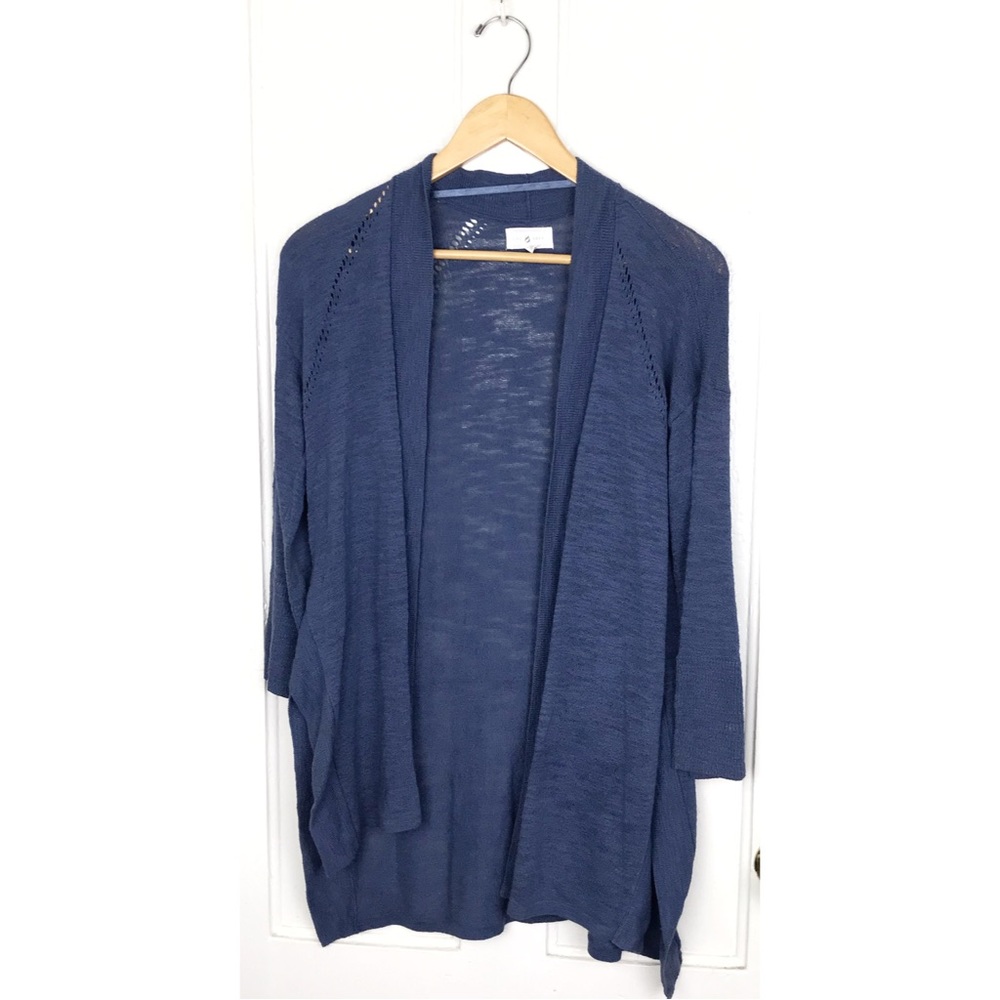 Lou & Grey : size : S : casual burnout Heather blue side slit open cardigan